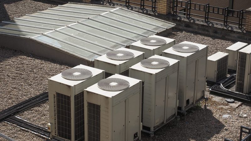空气源热泵出水温度标准解析：实际应用中的温度设定与优化